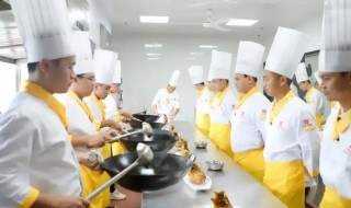 餐饮管理专业学什么(餐饮管理专业学什么课程西安职业技术学院)