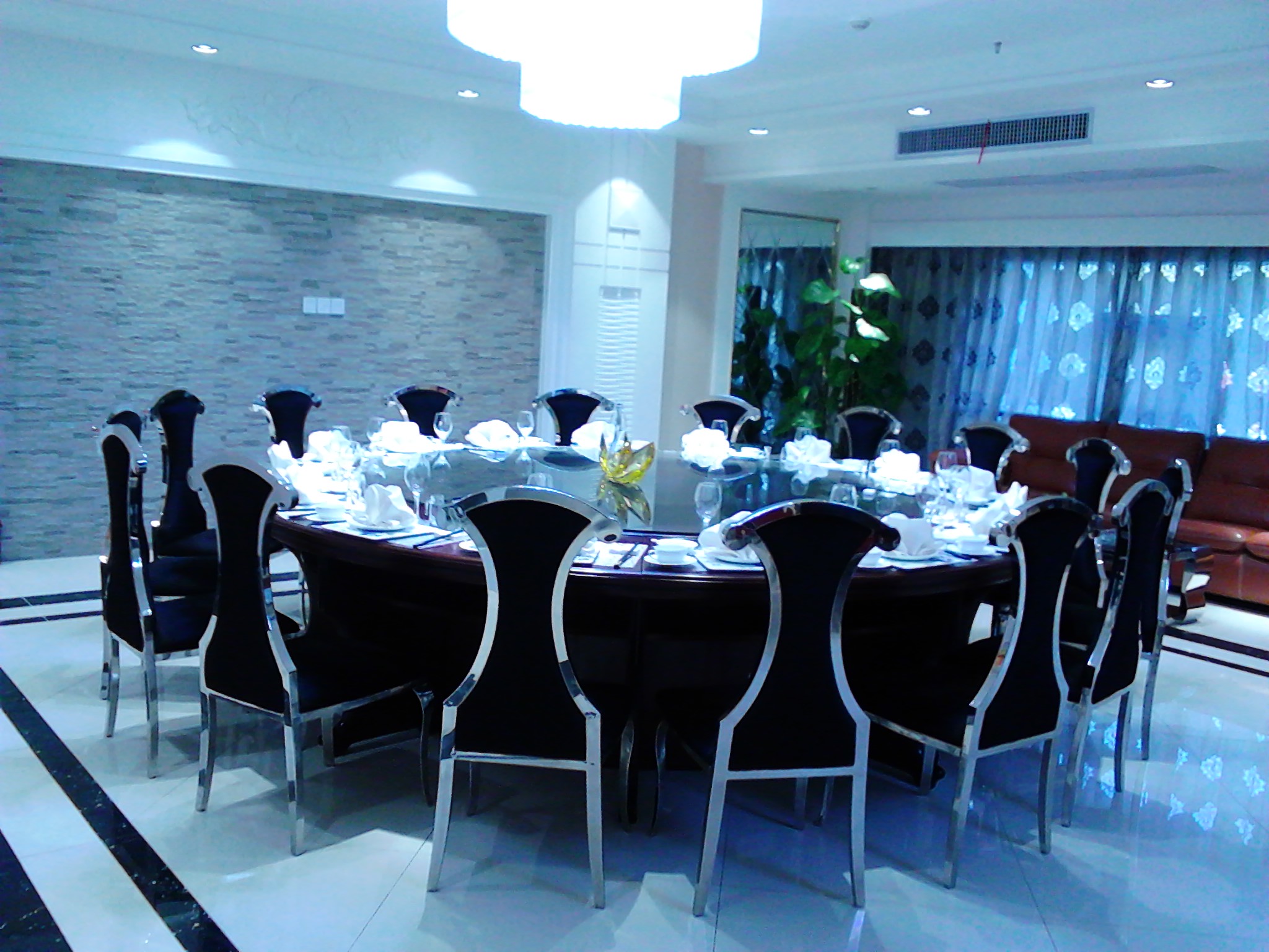 梦天湖_餐饮企业_2014专题_长江网_cjn.cn